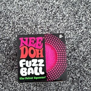 NeeDoh Fuzz Ball - Bright Pink Velvet Squeeze